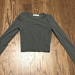 pull & bear cool olive oil green fit tee